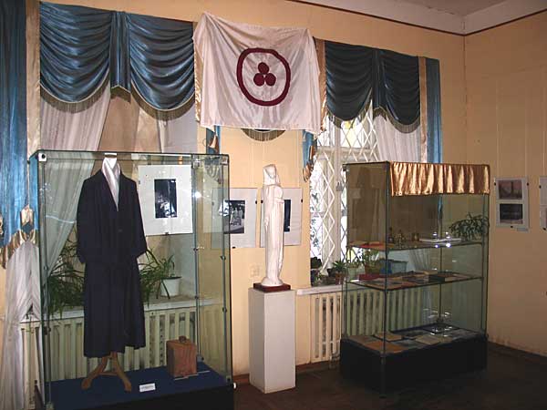 ЗМ в Изваре.jpg